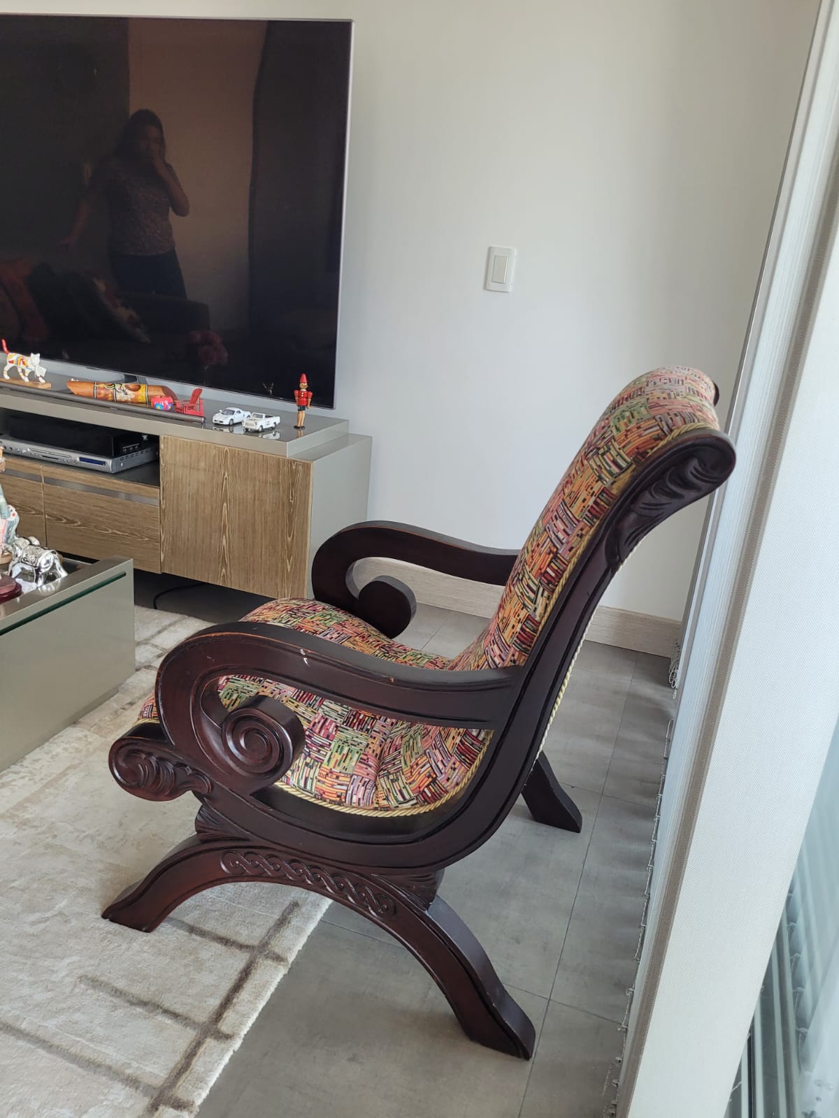 Silla antigua antes de restauración