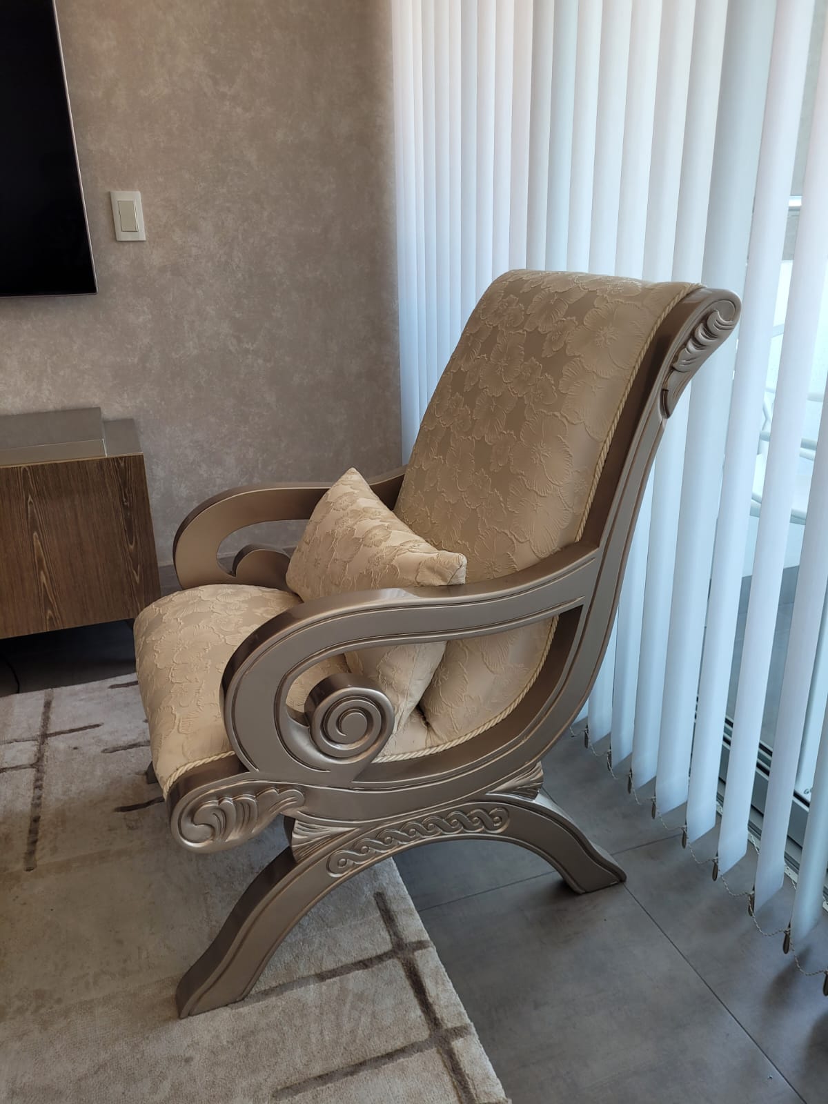 Silla restaurada con fibras naturales